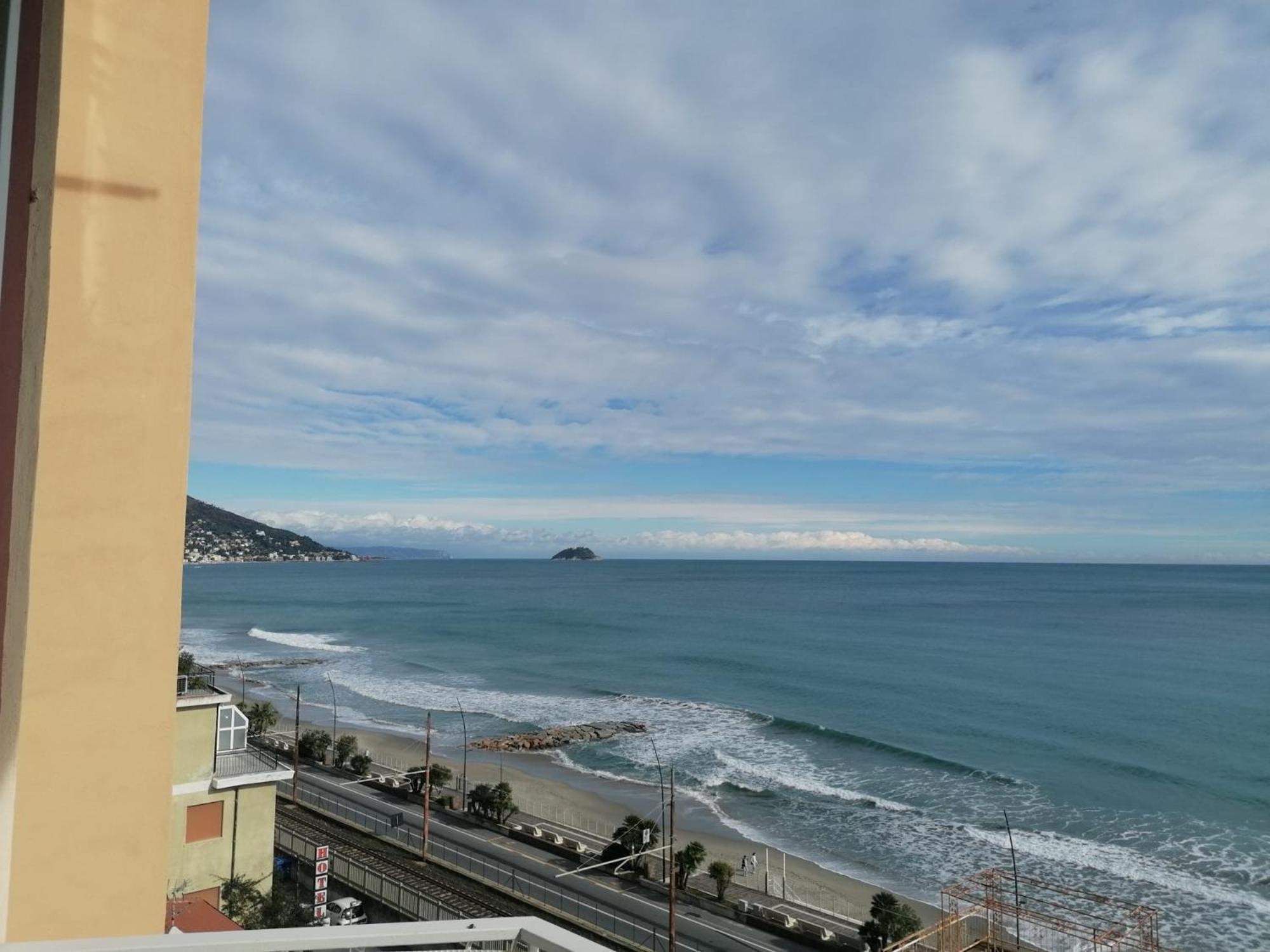 Casa Amisano Appartement Laigueglia Buitenkant foto