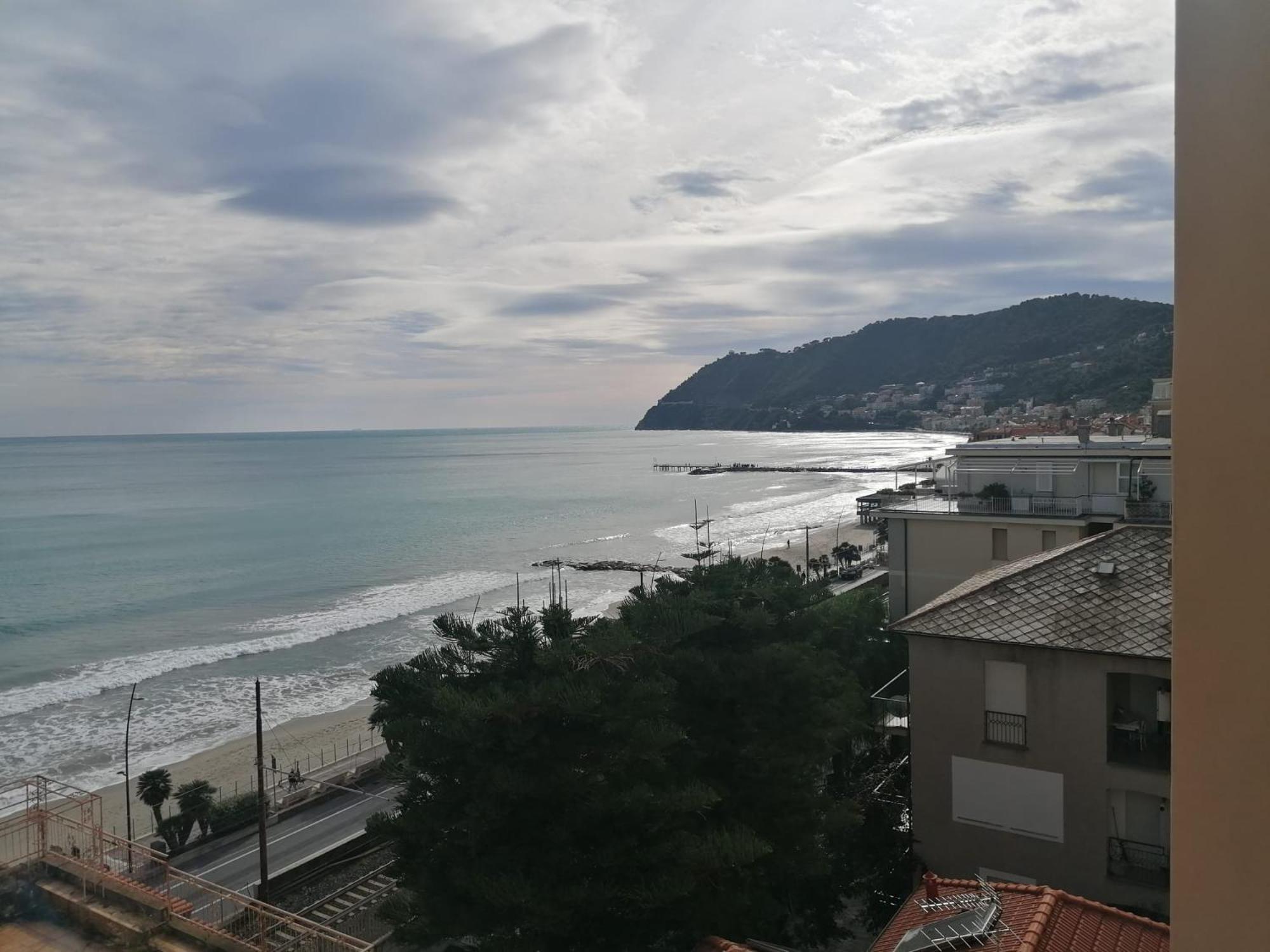 Casa Amisano Appartement Laigueglia Buitenkant foto